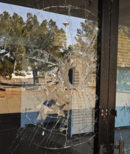 Emergency glass replacement mississauga